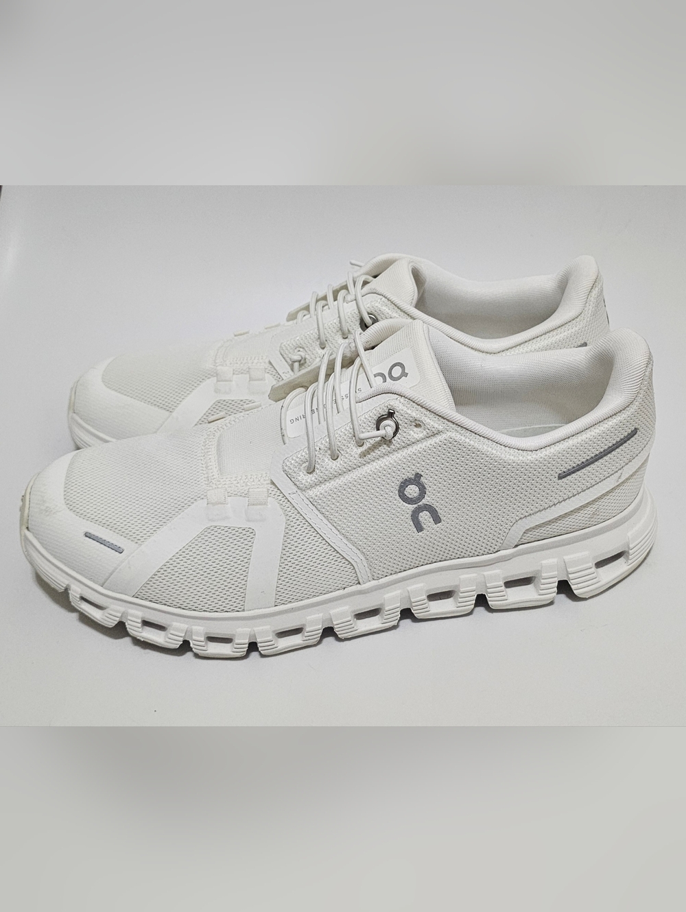 Women's On Running Cloud 6 size 9.5 - Picture 3 of 9